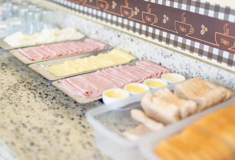 בית מלון כפרי Regional Jf