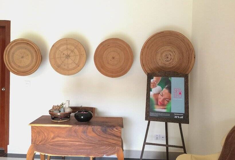 هتل River And Villa