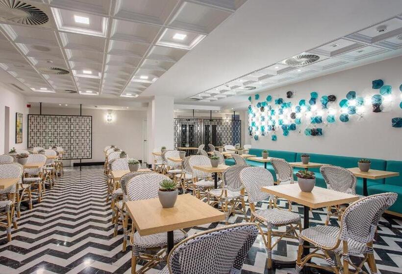 هتل Room Mate Valeria