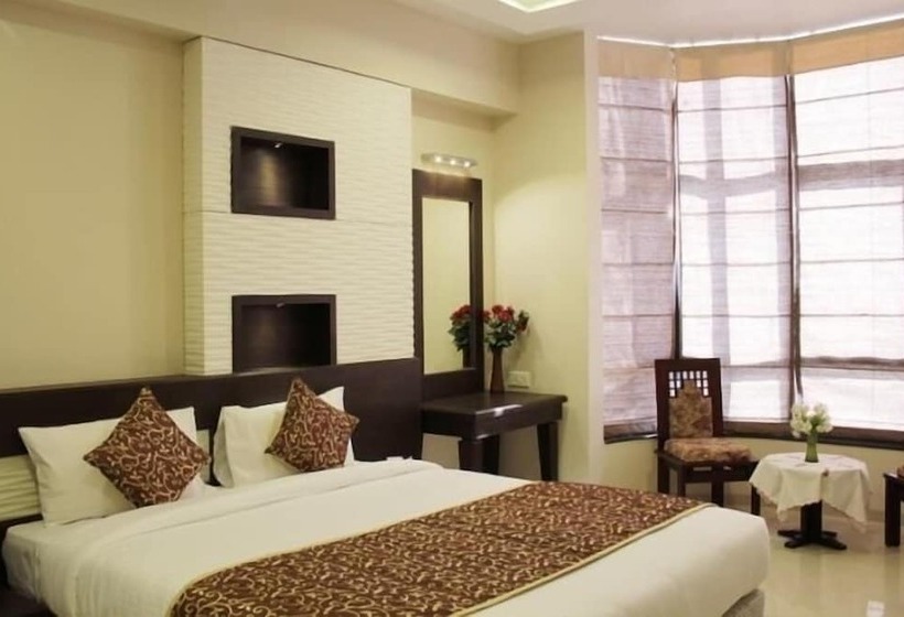 호텔 Shree Narayana