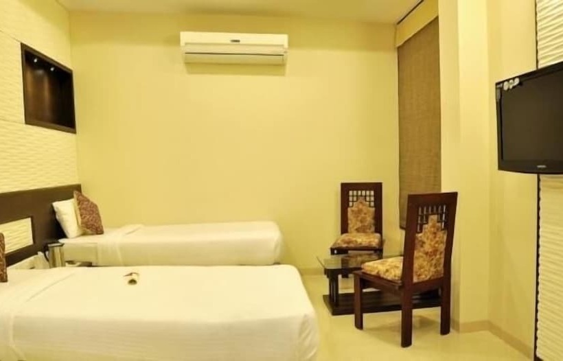 호텔 Shree Narayana