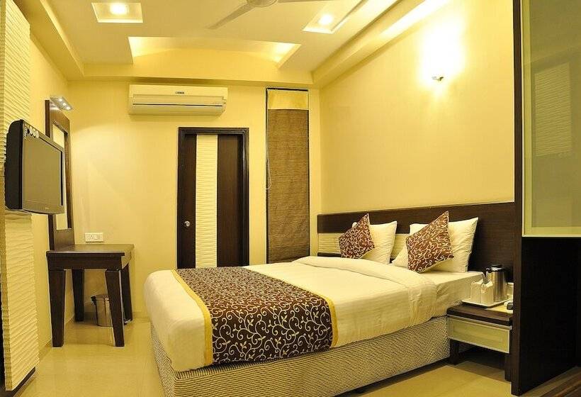 호텔 Shree Narayana