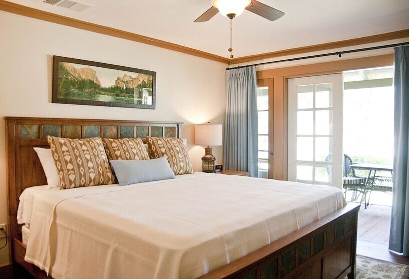 Sierra Sky Ranch, Ascend Hotel Collection