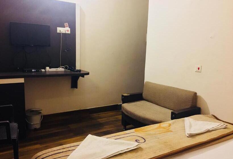 בית מלון כפרי Sita Palace On Heritage Ghats Of Benaras