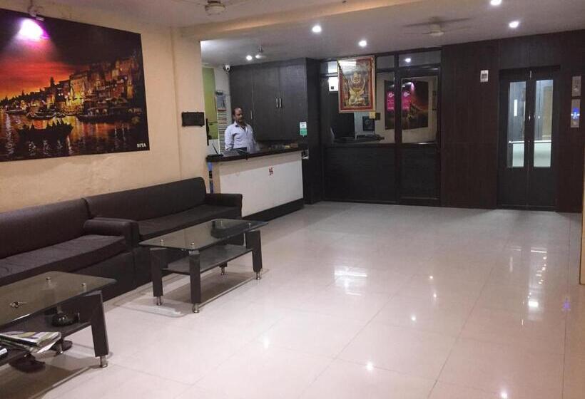 בית מלון כפרי Sita Palace On Heritage Ghats Of Benaras