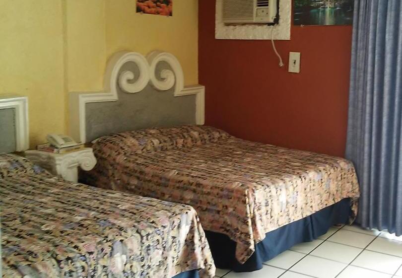 هتل Suites Elia Noemi