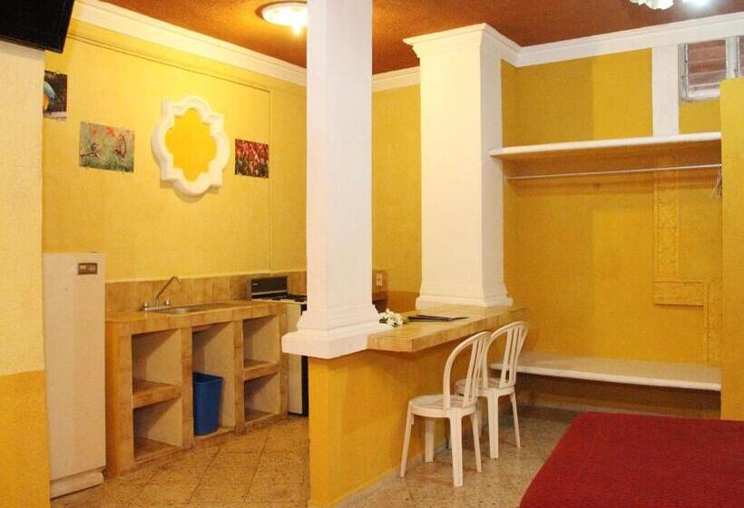 هتل Suites Elia Noemi