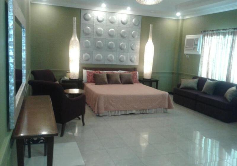 בית מלון כפרי Tagaytay Country