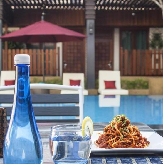 هتل Palette Telaga Terrace Boutique Resort