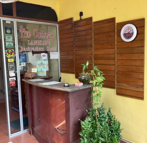 Отель The Cottage Langkawi