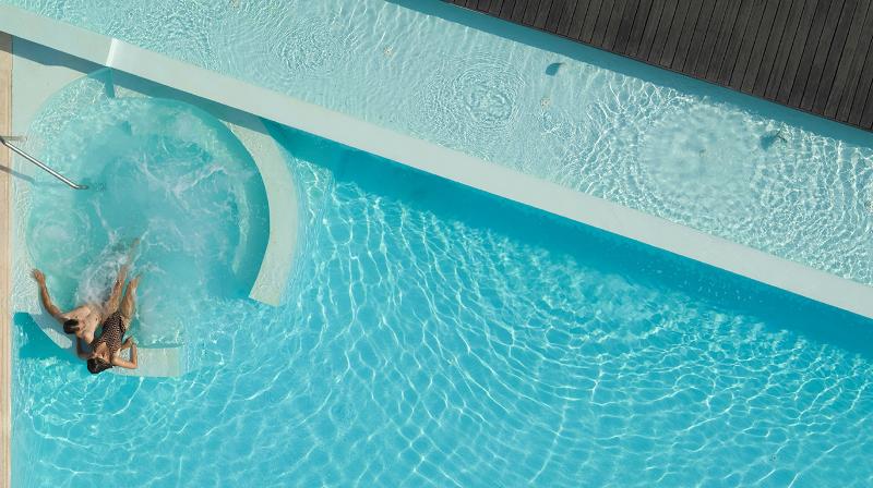 호텔 The Ixian Grand & All Suites  Adults Only