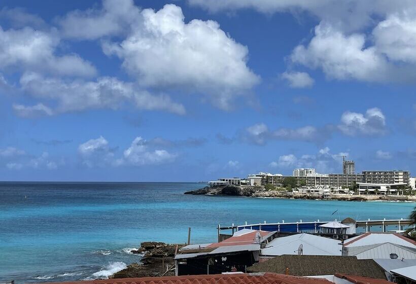 ホテル The Morgan Resort Spa Village