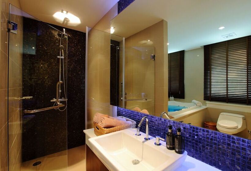 בית מלון כפרי The Privilege Residence