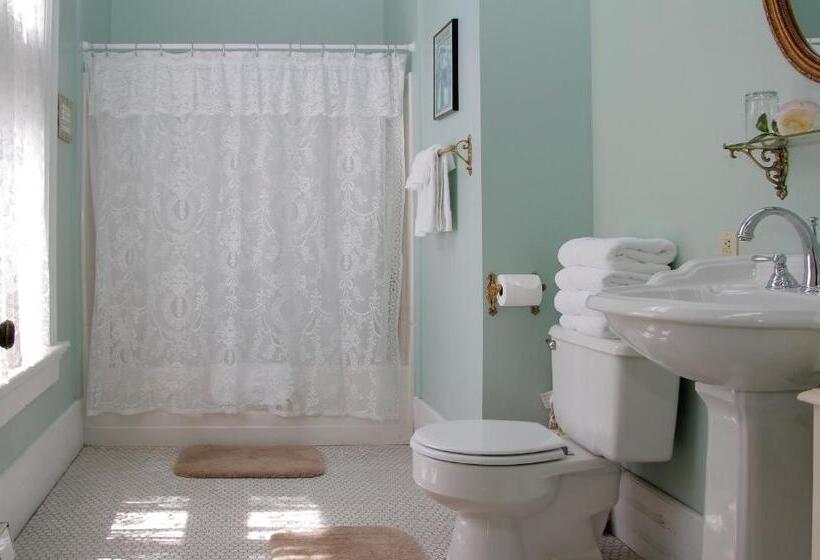 בית מלון כפרי Victorian Inn