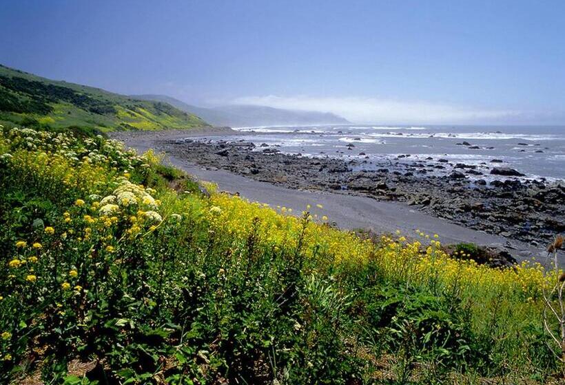 בית מלון כפרי Victorian Inn