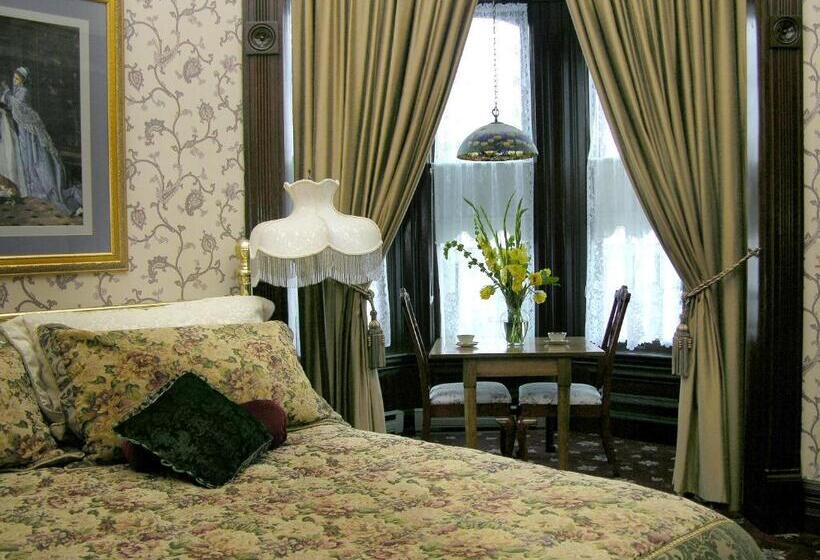 בית מלון כפרי Victorian Inn