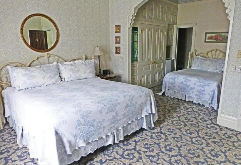 בית מלון כפרי Victorian Inn