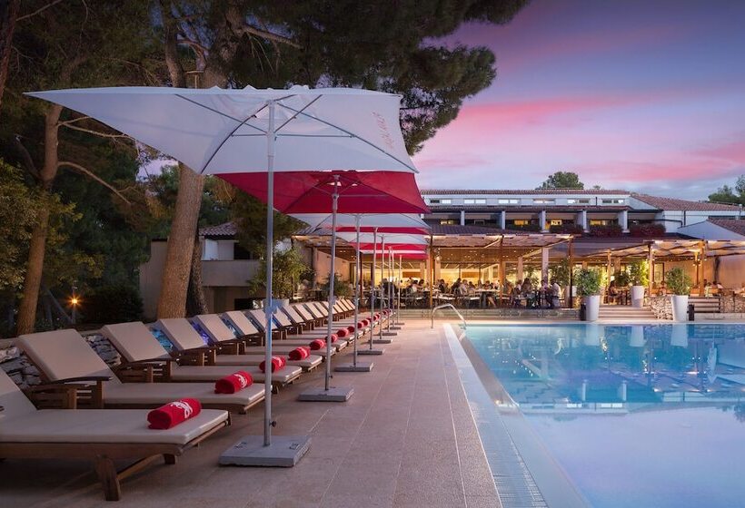 בית מלון כפרי Villa Galijot Plava Laguna