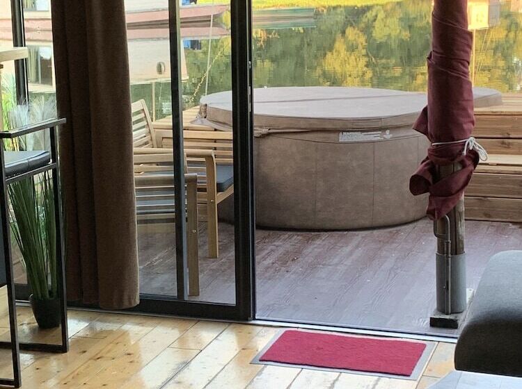 ホテル Village Toue Du Domaine Des Demoiselles