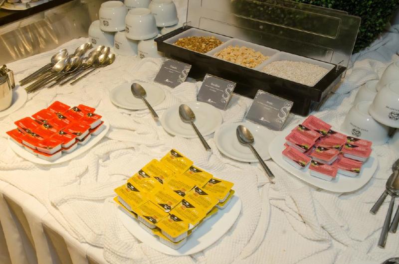 Ville Celestine Condo Hotel E Eventos