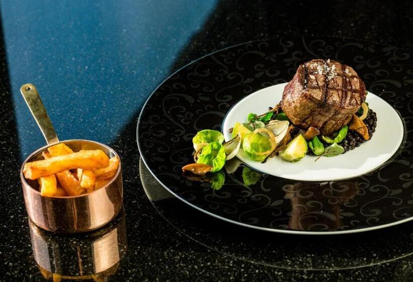 בית מלון כפרי Zamek Topacz