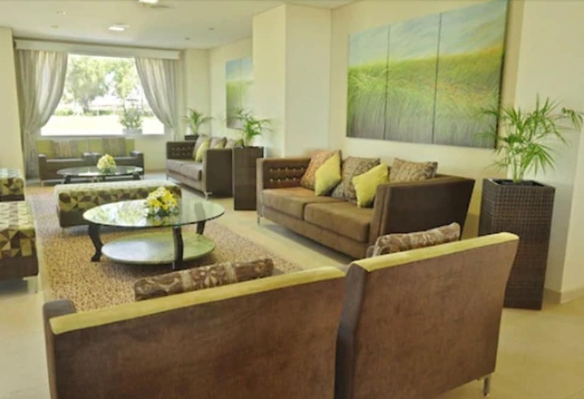 Howard Johnson Hotel Piedras Moras