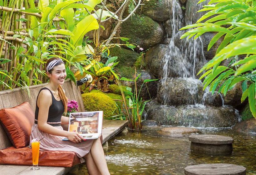 Laan Mai Fai Chang Resort