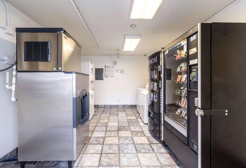 Motel 6kirkland, Wa  North Kirkland