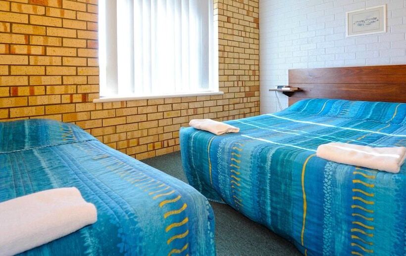 فندق على الطريق Abrolhos Reef Lodge