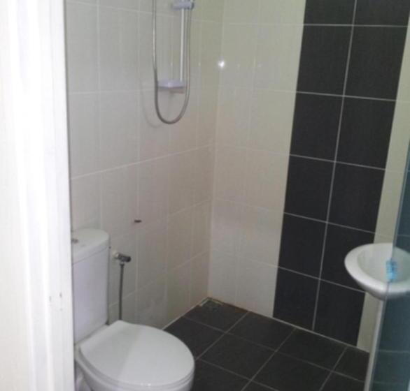 فندق على الطريق Huda Inn