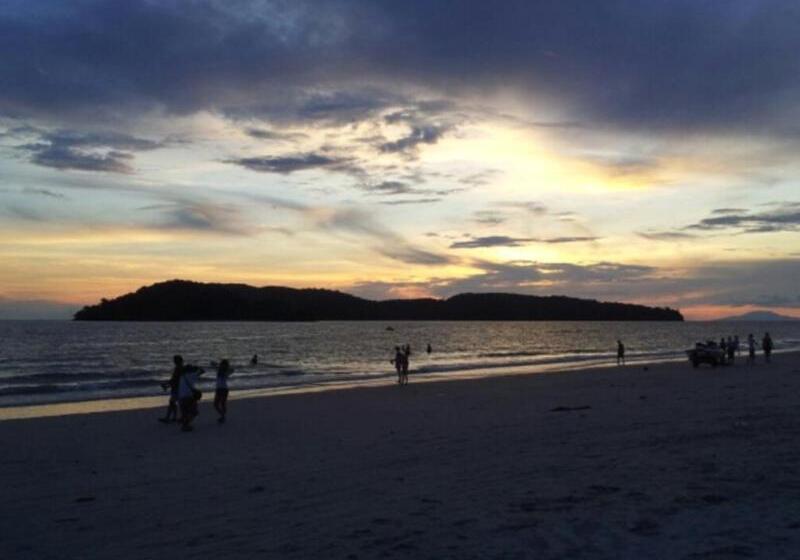 فندق على الطريق Huda Inn