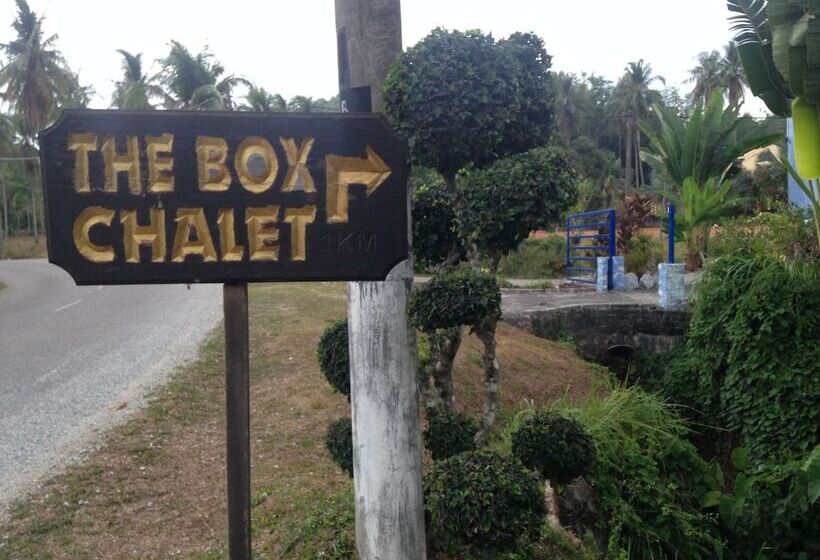 Мотель The Box Chalet