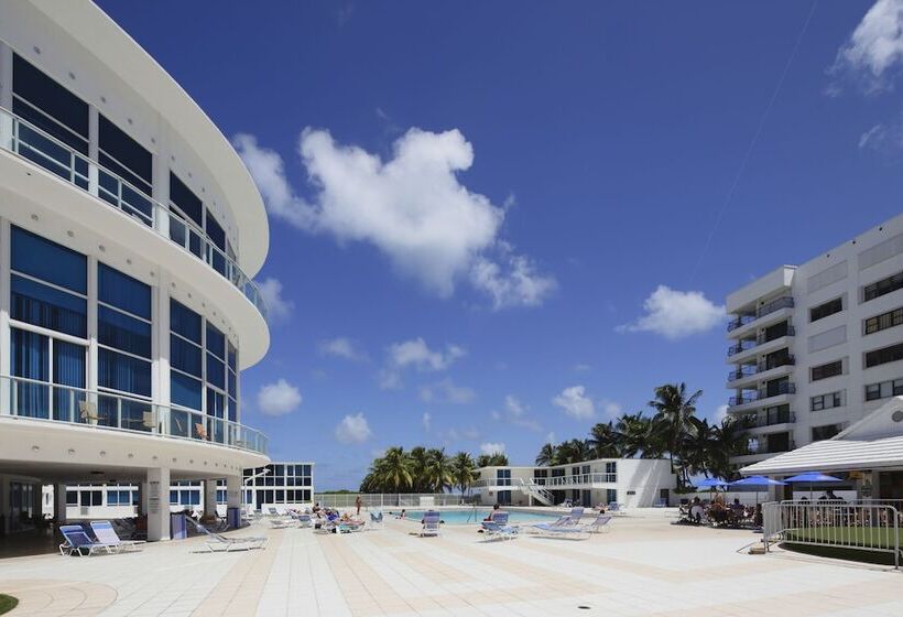 New Point Miami Beach Apartments