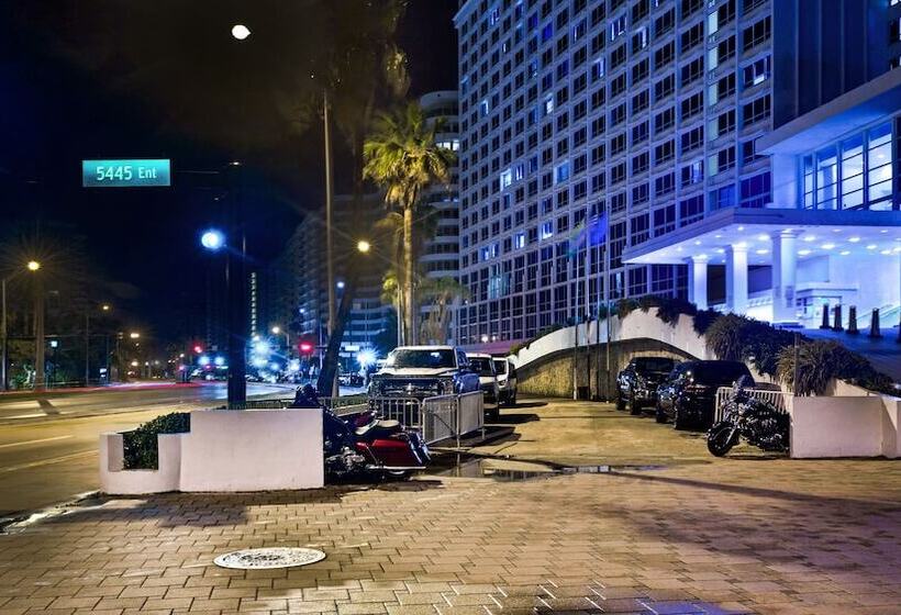 New Point Miami Beach Apartments