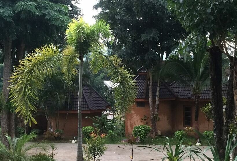 Pechmaneekan Beach Resort