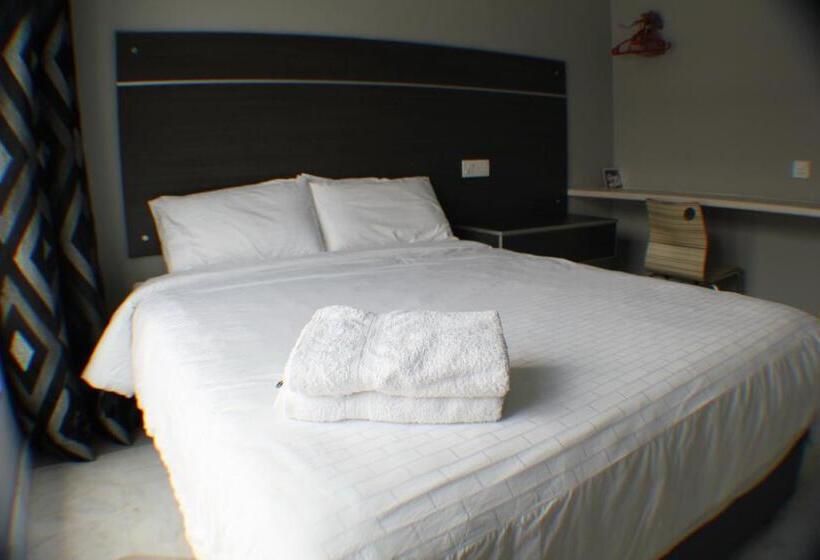 ペンション Bercham Vacation House