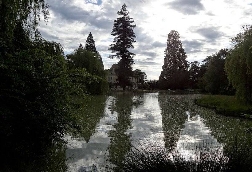 Пансион Château Les Vallées