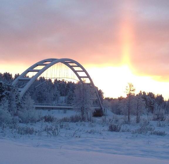 Пансион Lappeasuando Lodge