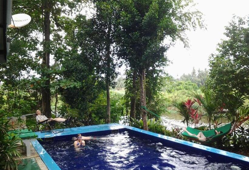 بنسيون Randoni Villa