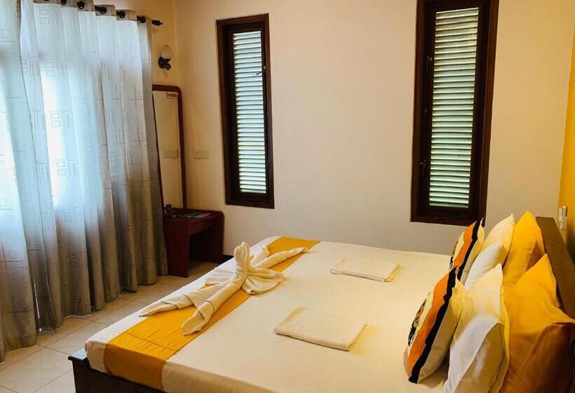 بنسيون Sam's Guest House