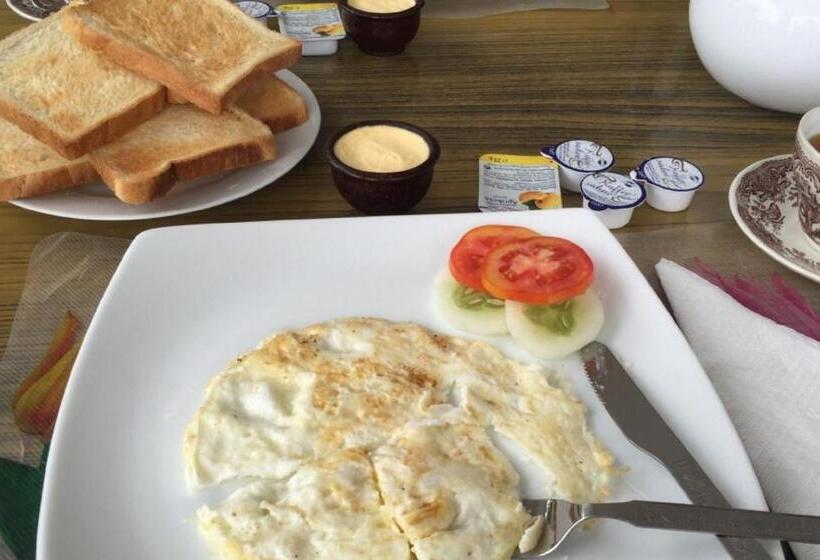 بنسيون Sam's Guest House