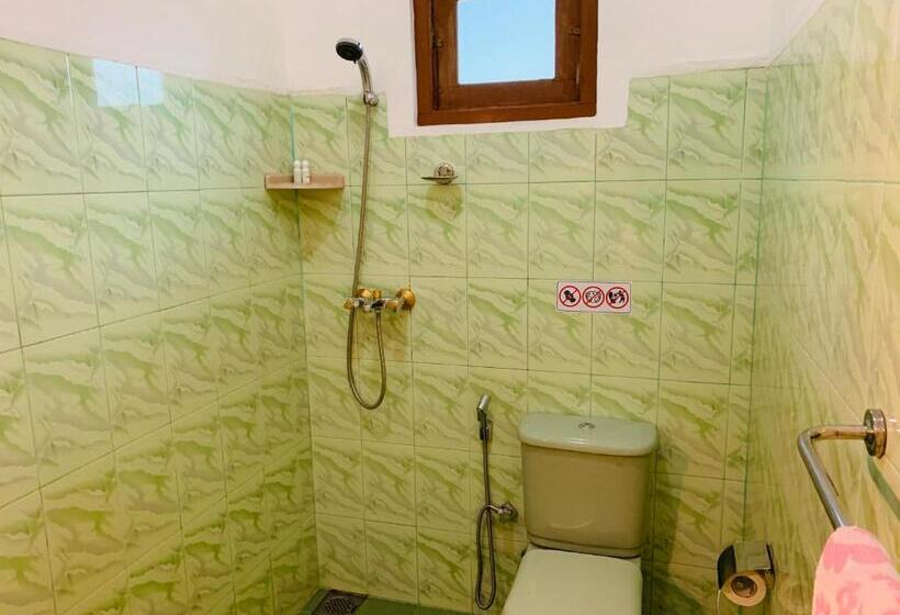 بنسيون Sam's Guest House