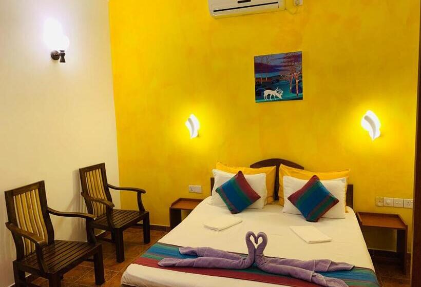 بنسيون Sam's Guest House