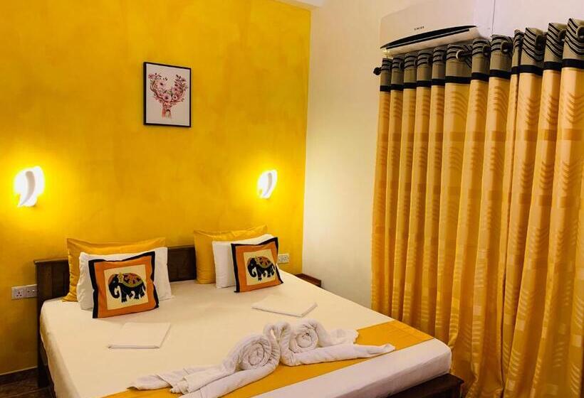 بنسيون Sam's Guest House