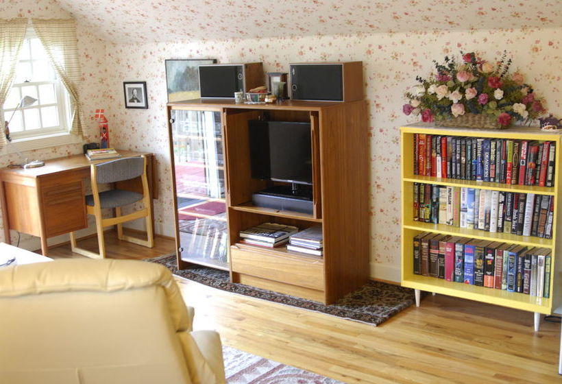 פנסיון Ye Olde Danish Inn