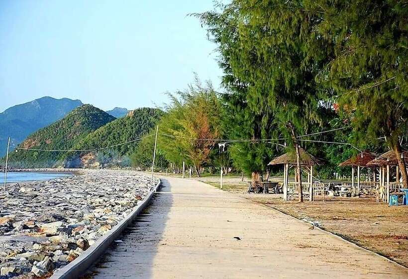 Pranmanee Beach Resort