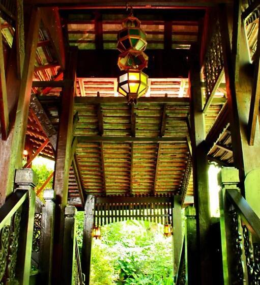 Курорт Club One Seven Gay Men  Chiang Mai