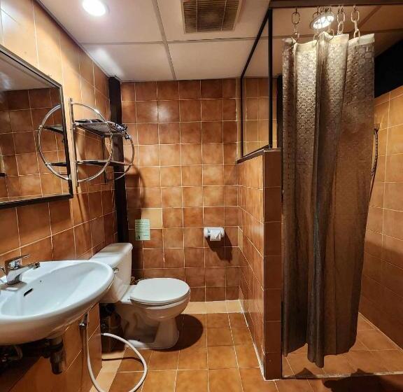 Курорт Club One Seven Gay Men  Chiang Mai