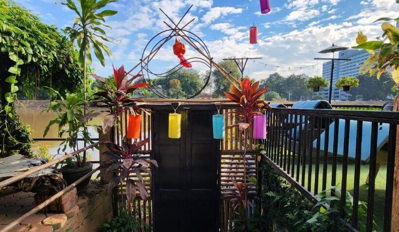 Курорт Club One Seven Gay Men  Chiang Mai