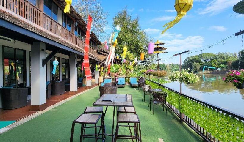 Курорт Club One Seven Gay Men  Chiang Mai